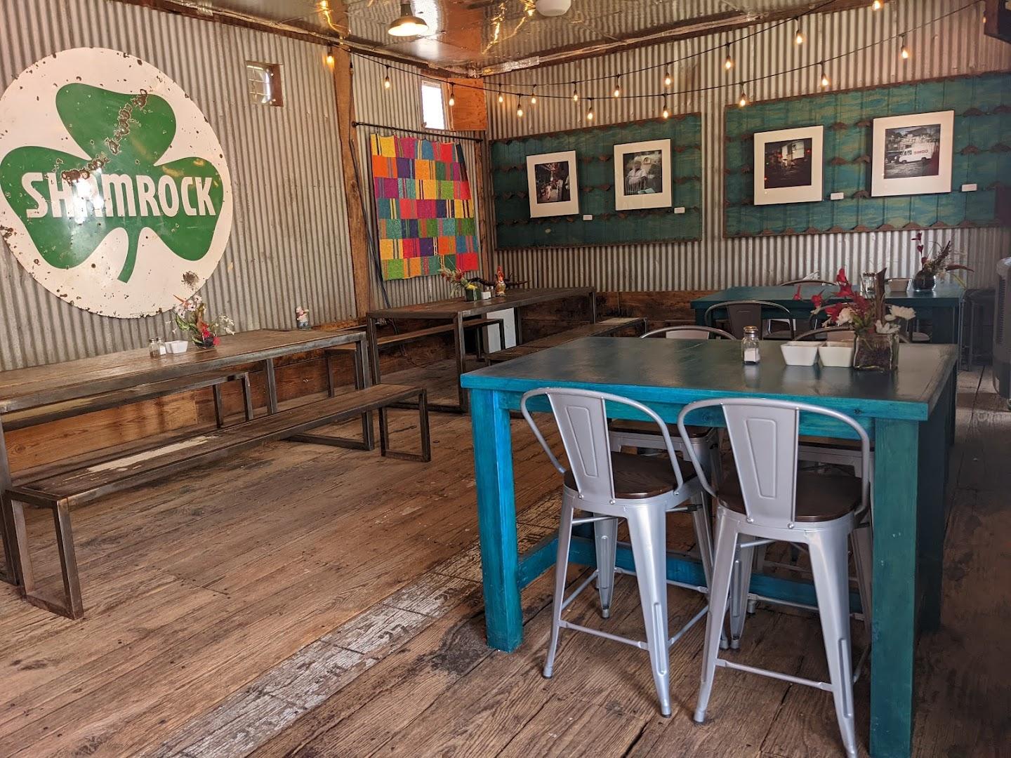 Corner Kitchen